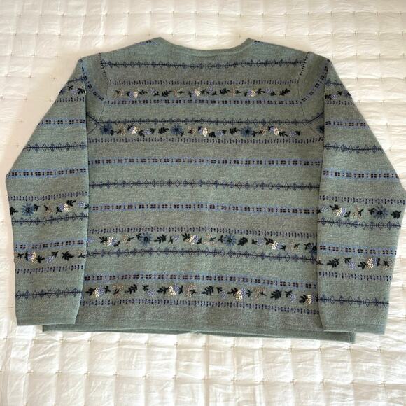 VTG Talbots 100% Wool Embroidered Cardigan Women's Petite M | Sage Green | EUC - Picture 2 of 10